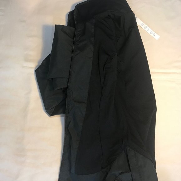 Like New Lululemon Run: Make A Break Jacket (worn once) - Picture 6 of 12